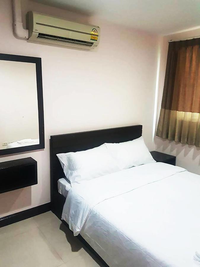 Mok Mek 72 Hotel Bangkok Buitenkant foto