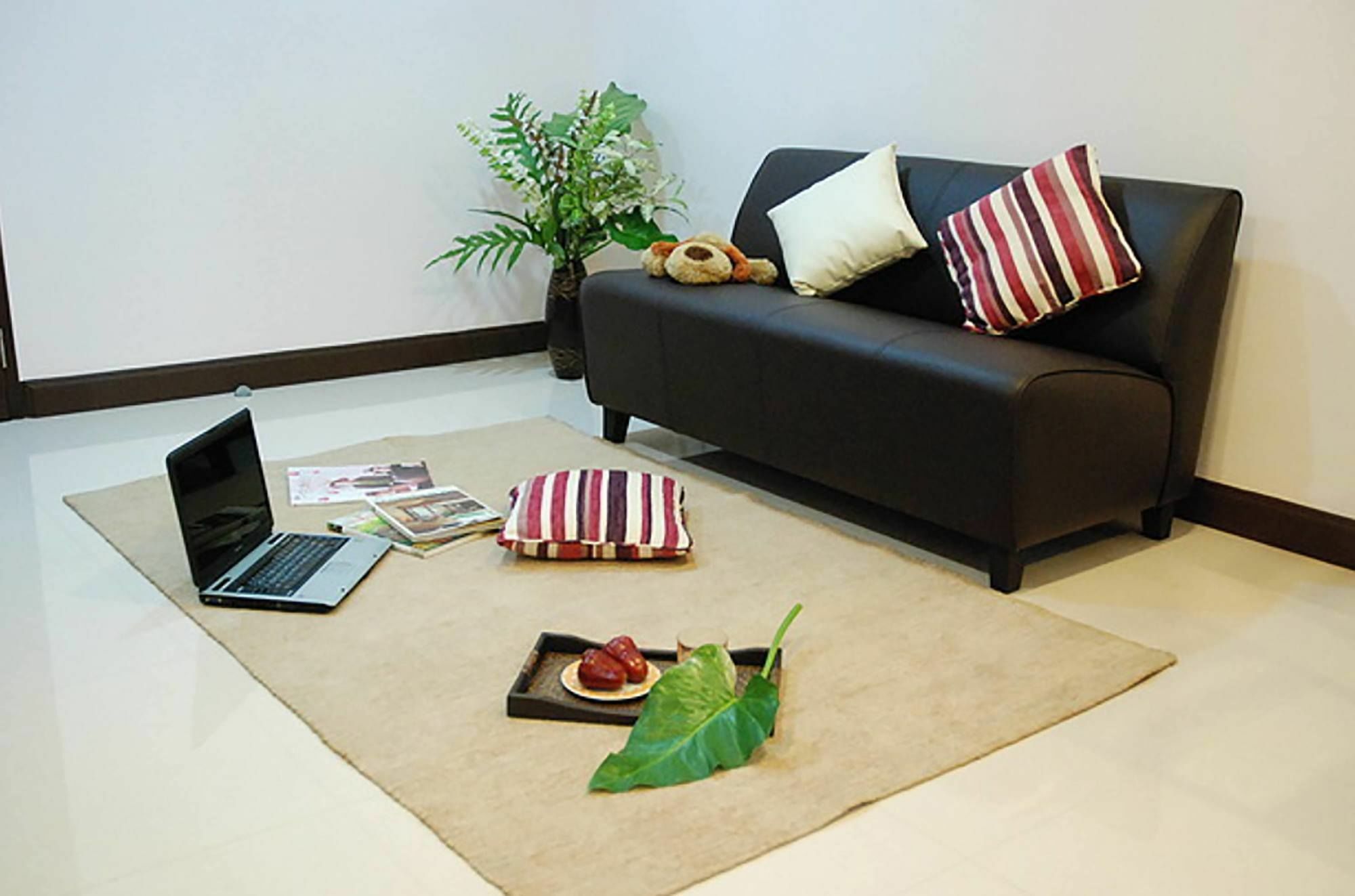 Mok Mek 72 Hotel Bangkok Buitenkant foto