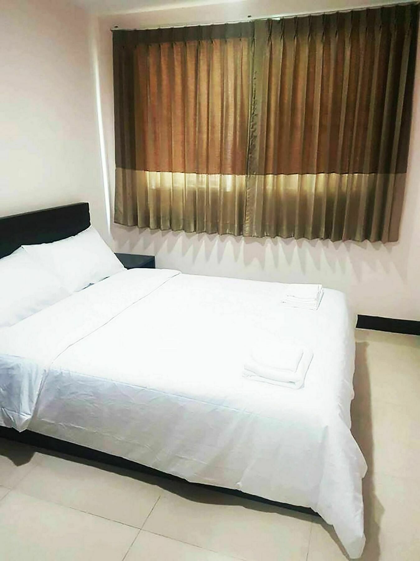 Mok Mek 72 Hotel Bangkok Buitenkant foto